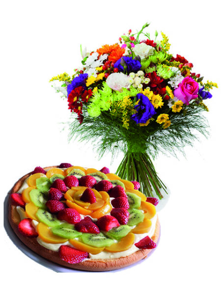 Bouquet di fiori misti con crostata alla frutta