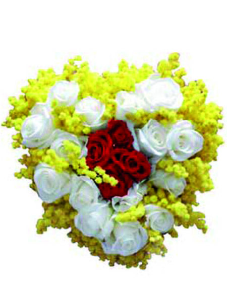 cuore di mimose e rose